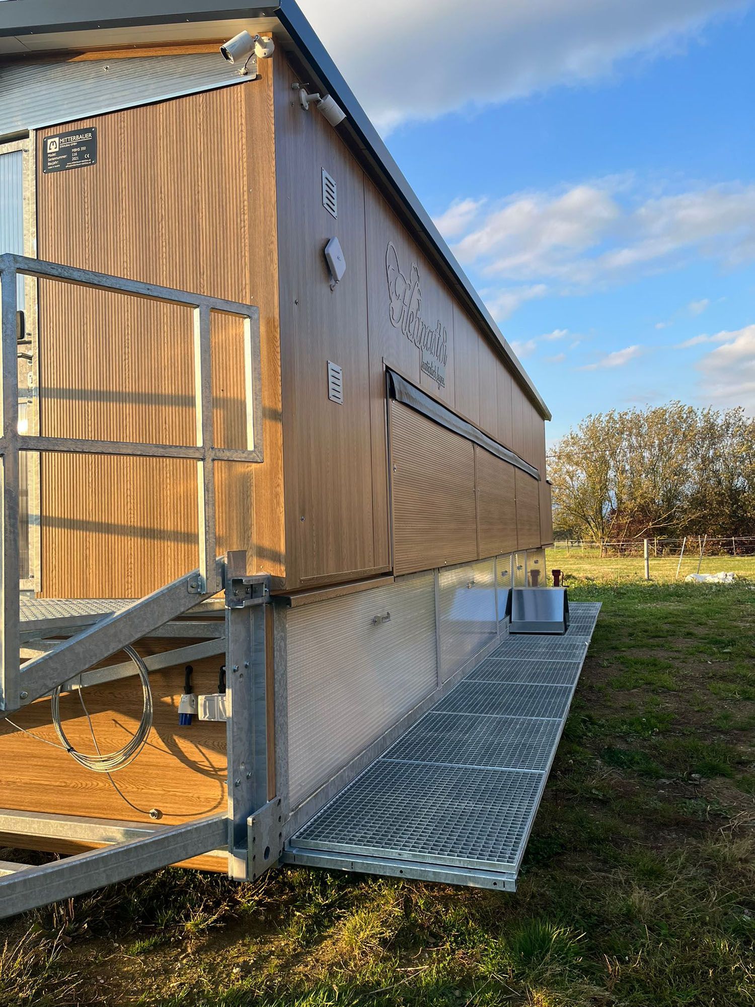 Mobiler Hühnerstall | Mitterbauer Stahlbau